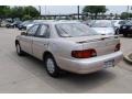 1995 Cashmere Beige Metallic Toyota Camry LE Sedan  photo #5