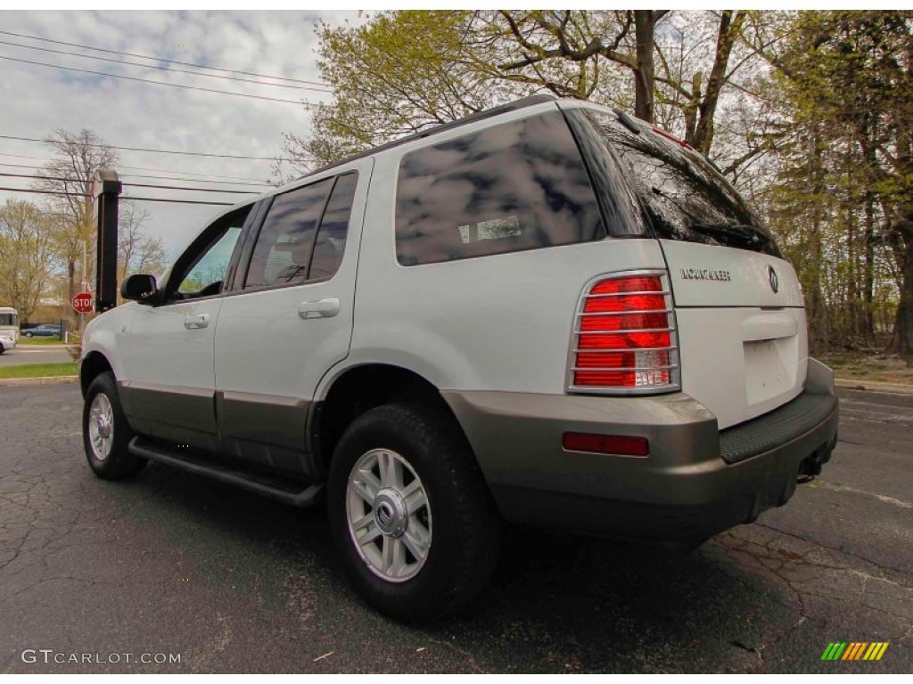 2004 Mountaineer AWD - Oxford White / Midnight Grey photo #4
