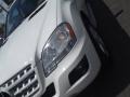 Arctic White - ML 350 4Matic Photo No. 48