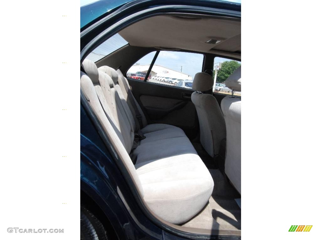 1995 Camry LE Sedan - Dark Emerald Green Metallic / Beige photo #33