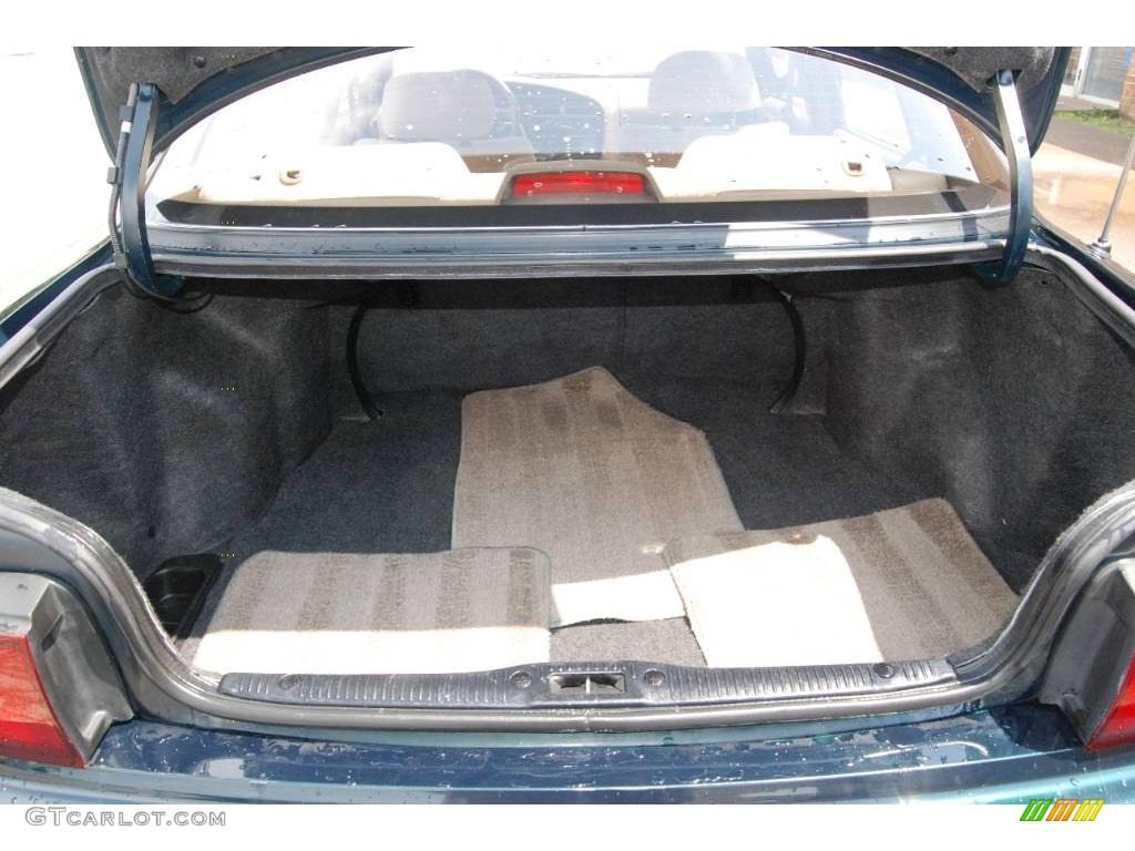 1995 Camry LE Sedan - Dark Emerald Green Metallic / Beige photo #37