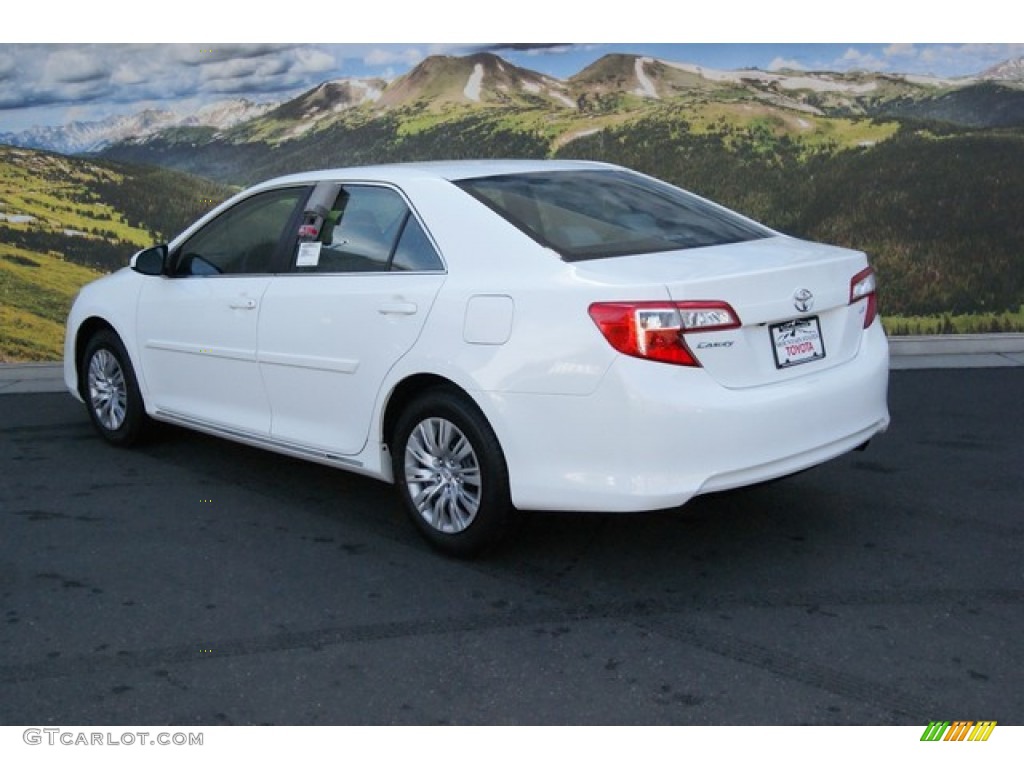 2014 Camry LE - Super White / Ash photo #3