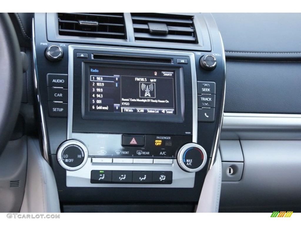 2014 Camry LE - Super White / Ash photo #6