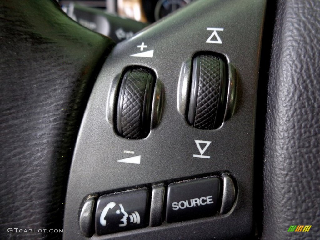 2004 Jaguar X-Type 3.0 Controls Photo #93158466