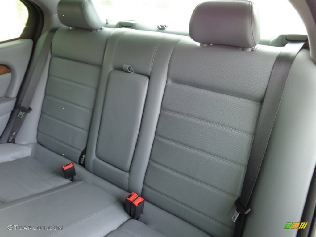 2004 Jaguar X-Type 3.0 Rear Seat Photo #93158488