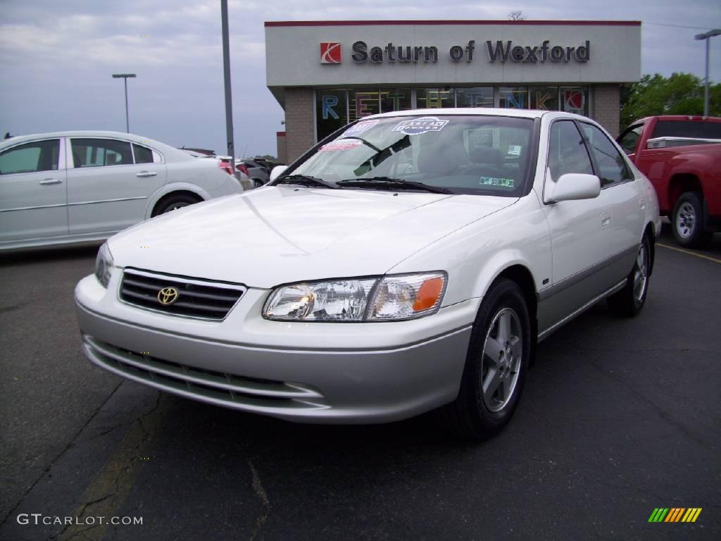 2001 Diamond White Toyota Camry Le 9283183 Gtcarlot Com