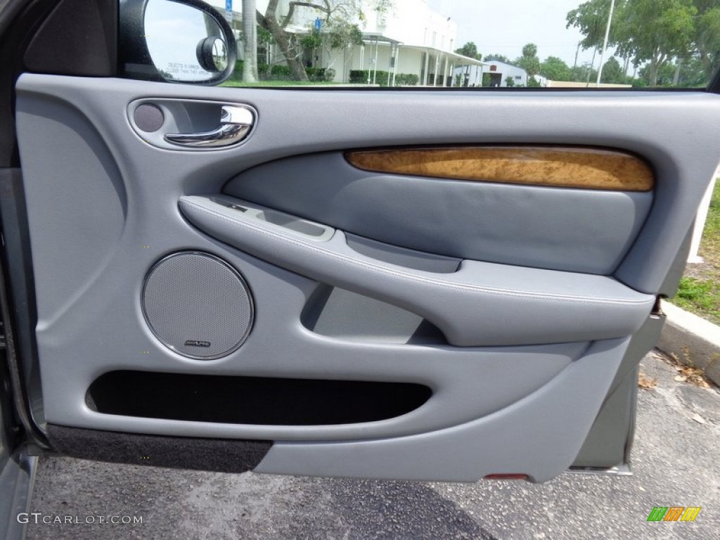 2004 Jaguar X-Type 3.0 Stone Door Panel Photo #93159036