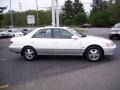Diamond White - Camry LE Photo No. 6