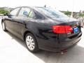 Black - Jetta SE Sedan Photo No. 4