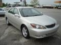 Lunar Mist Metallic - Camry SE Photo No. 4