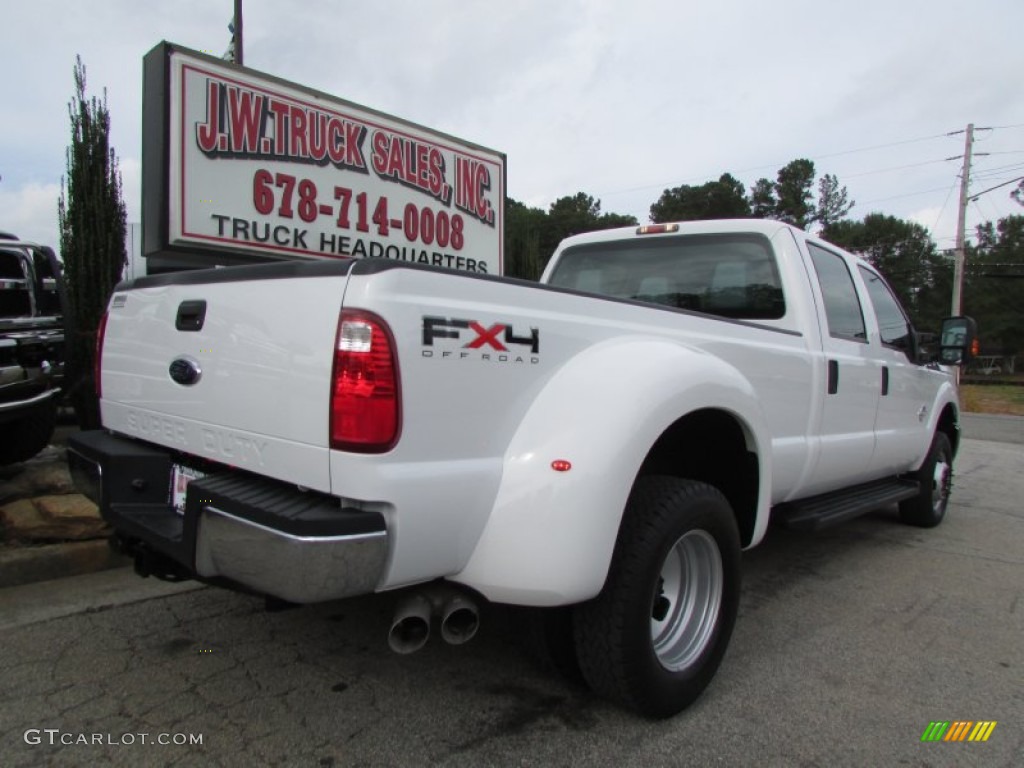 2011 F350 Super Duty XL Crew Cab 4x4 Dually - Oxford White / Steel photo #8