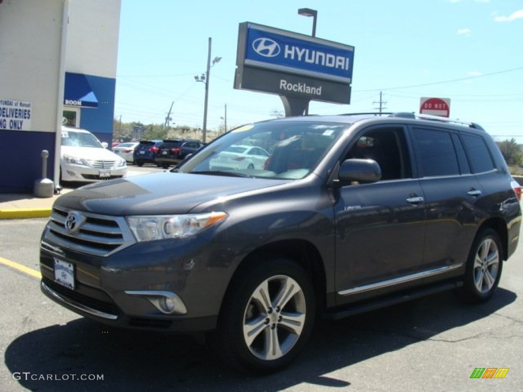 2011 Highlander Limited 4WD - Magnetic Gray Metallic / Black photo #1