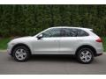Classic Silver Metallic - Cayenne  Photo No. 3