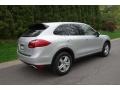 Classic Silver Metallic - Cayenne  Photo No. 6