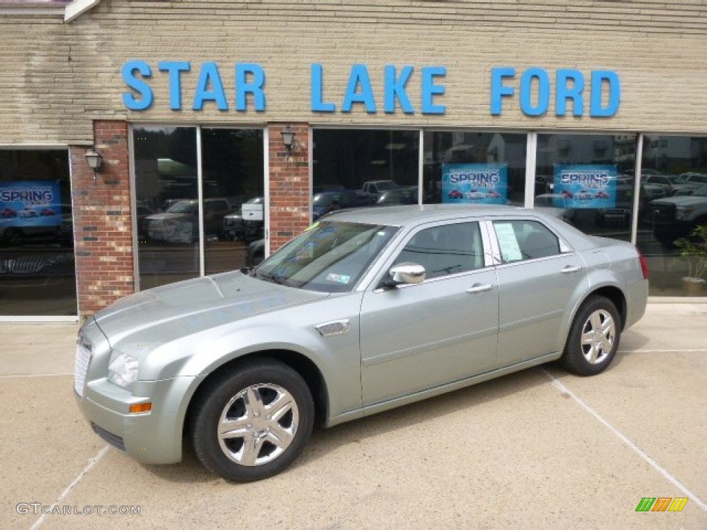 Bright Silver Metallic Chrysler 300