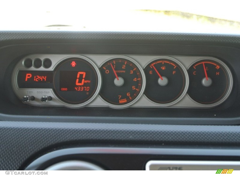 2010 xB  - Stingray Metallic / Dark Gray photo #16