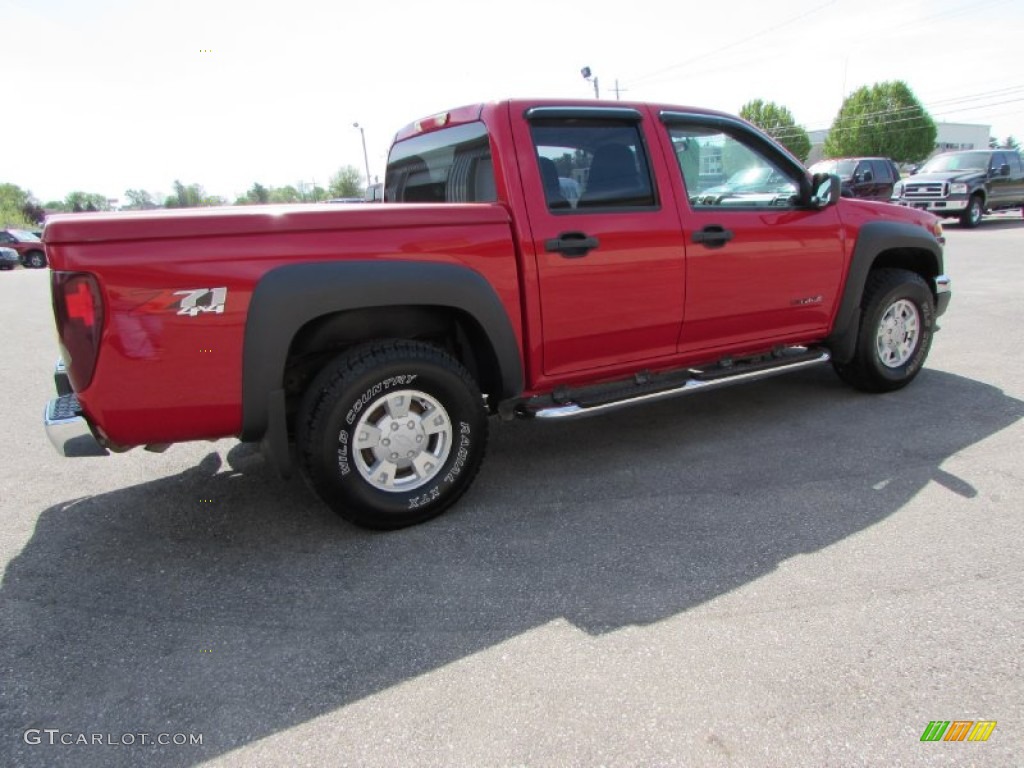2004 Colorado LS Crew Cab 4x4 - Victory Red / Sport Pewter photo #6