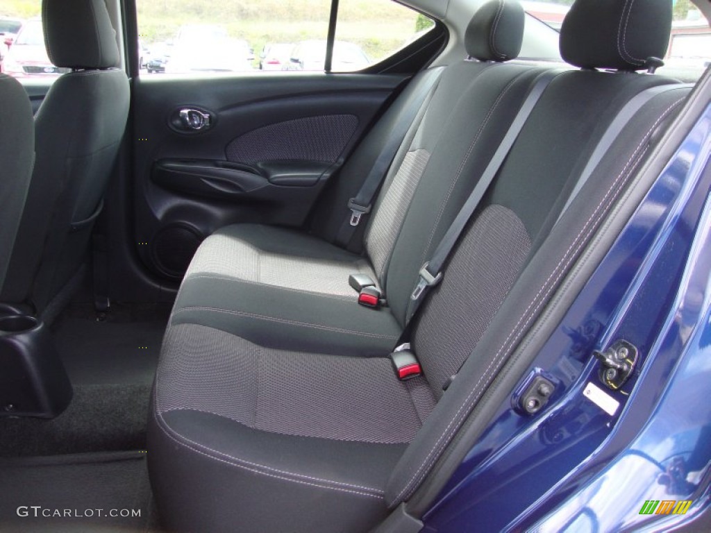 2014 Versa 1.6 SV Sedan - Blue Onyx / Charcoal photo #22