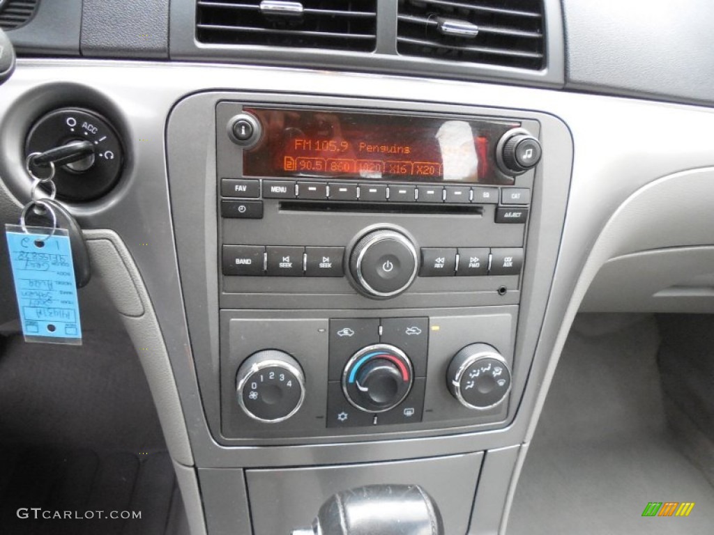 2009 Aura XE - Ocean Mist / Gray photo #13