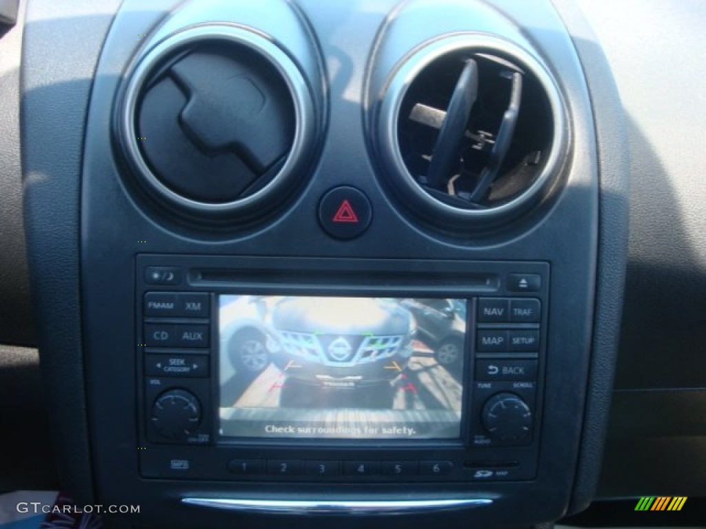 2011 Rogue SV AWD - Gotham Gray Metallic / Gray photo #25