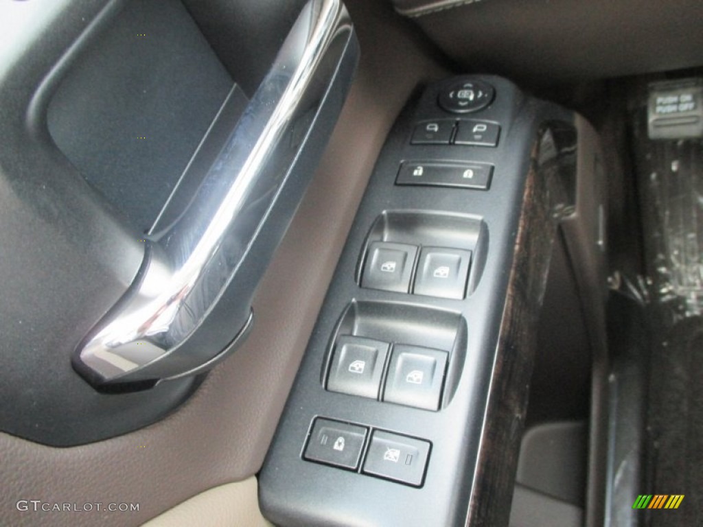 2015 GMC Sierra 3500HD Denali Crew Cab 4x4 Dual Rear Wheel Controls Photo #93193657