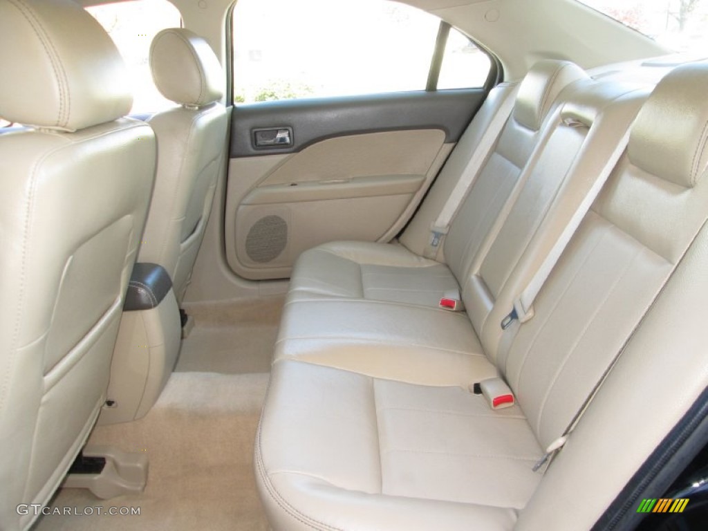 2008 Milan V6 Premier AWD - Black / Camel photo #17