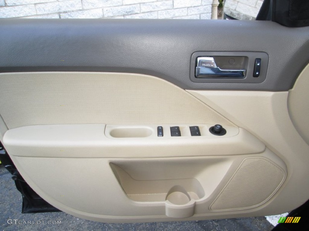 2008 Milan V6 Premier AWD - Black / Camel photo #27