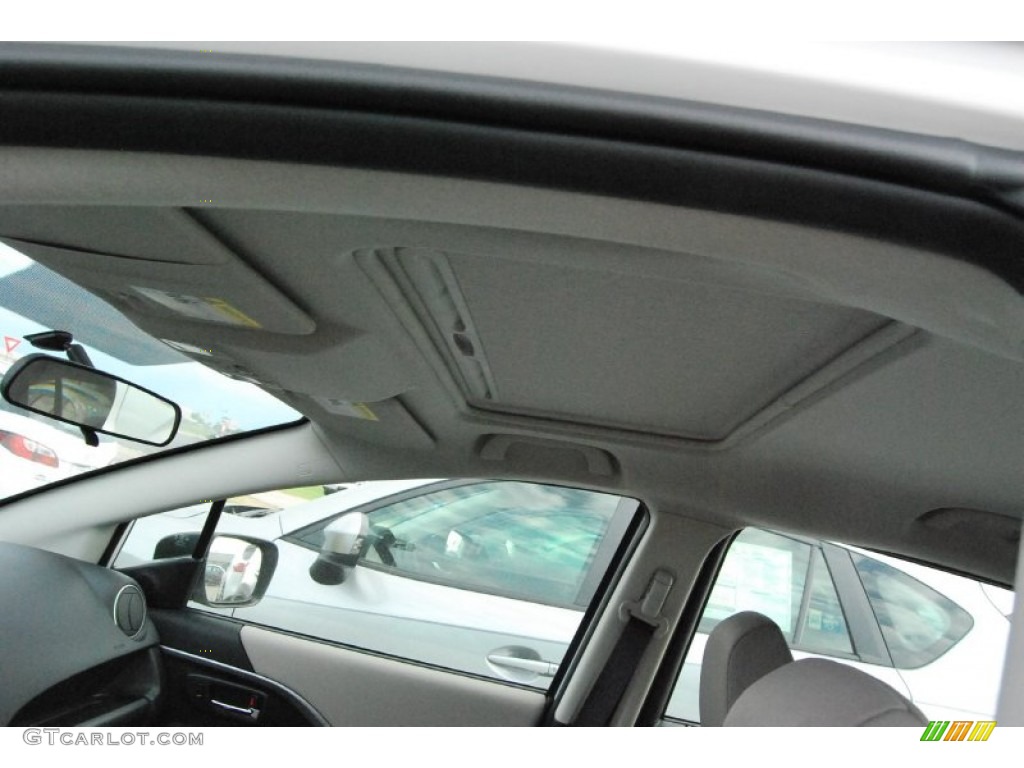 2014 MAZDA5 Touring - Crystal White Pearl / Sand photo #7