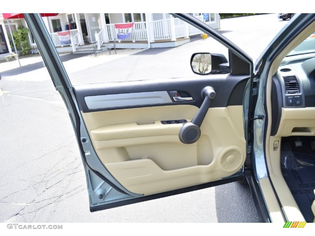 2011 CR-V SE 4WD - Opal Sage Metallic / Ivory photo #18