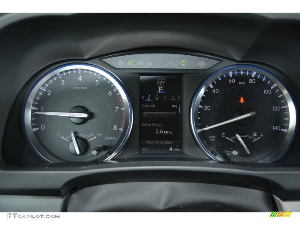 2014 Toyota Highlander XLE Gauges Photo #93206777