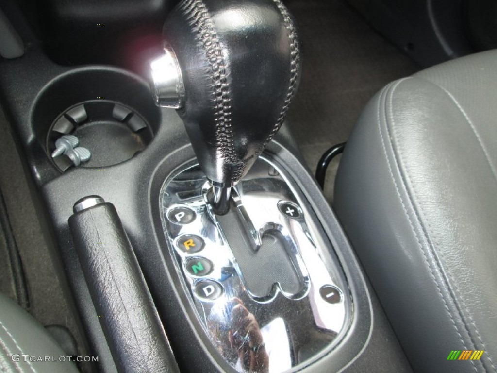 2004 Hyundai Santa Fe GLS 4WD 5 Speed Automatic Transmission Photo #93209087