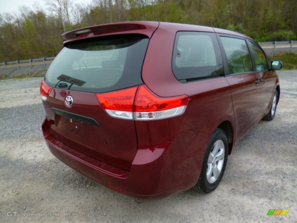 2012 Sienna  - Salsa Red Pearl / Light Gray photo #7