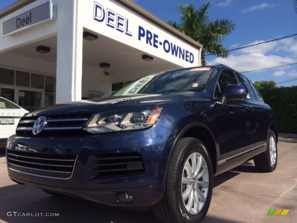 2012 Touareg VR6 FSI Sport 4XMotion - Night Blue Metallic / Black Anthracite photo #1