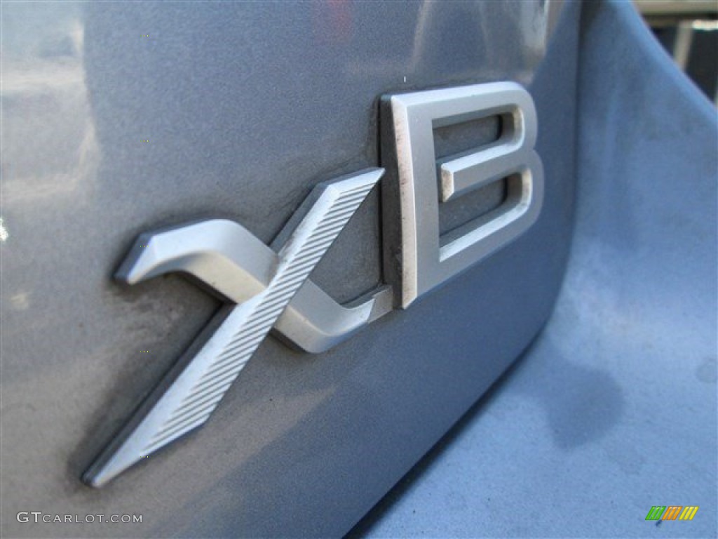 2009 xB  - Stingray Metallic / Dark Gray photo #23