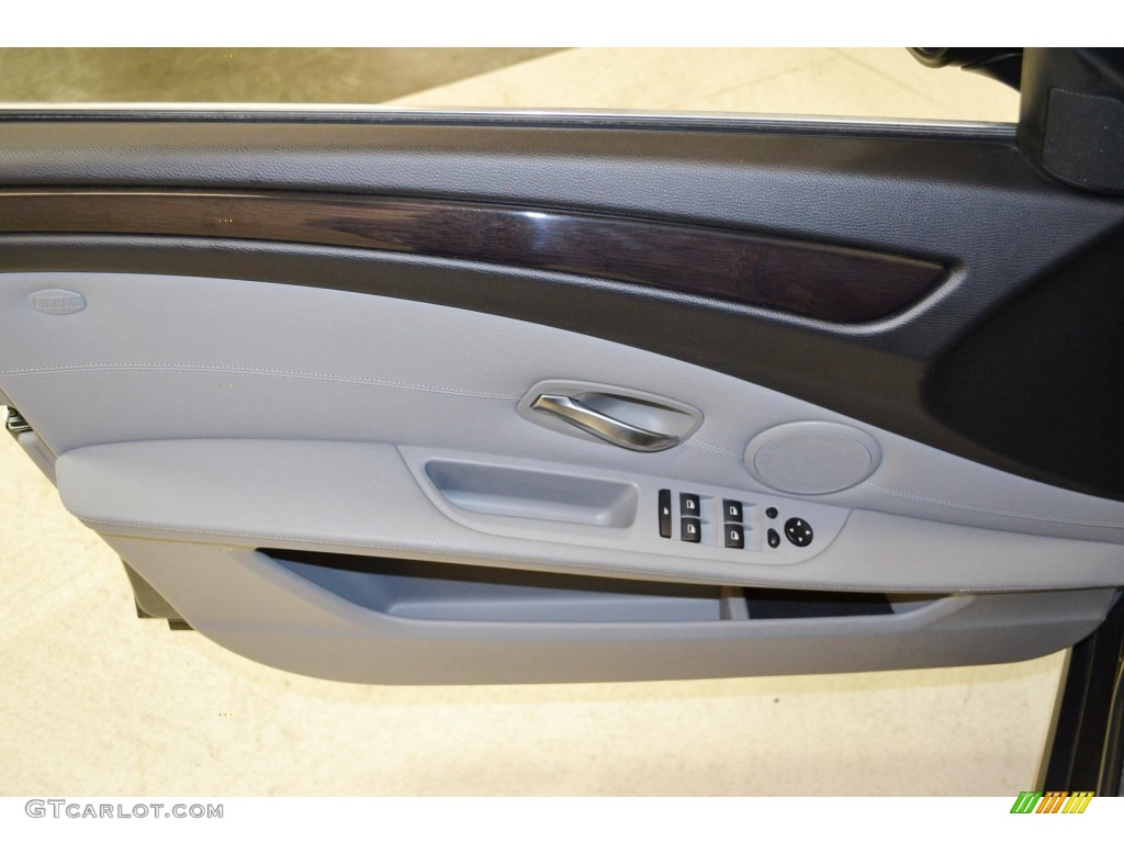 2010 5 Series 528i Sedan - Platinum Grey Metallic / Gray photo #18