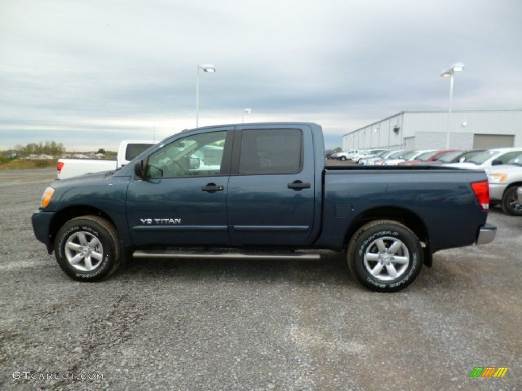2014 Titan SV Crew Cab 4x4 - Graphite Blue / Charcoal photo #4