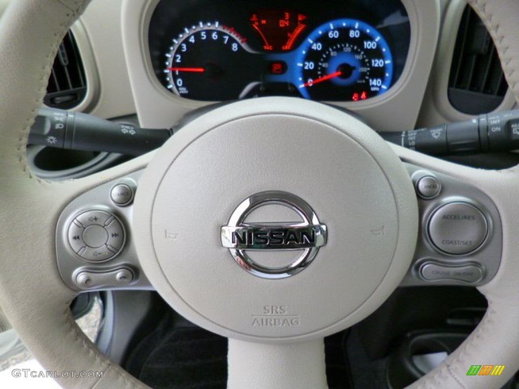 2014 Nissan Cube 1.8 S Black Steering Wheel Photo #93225509