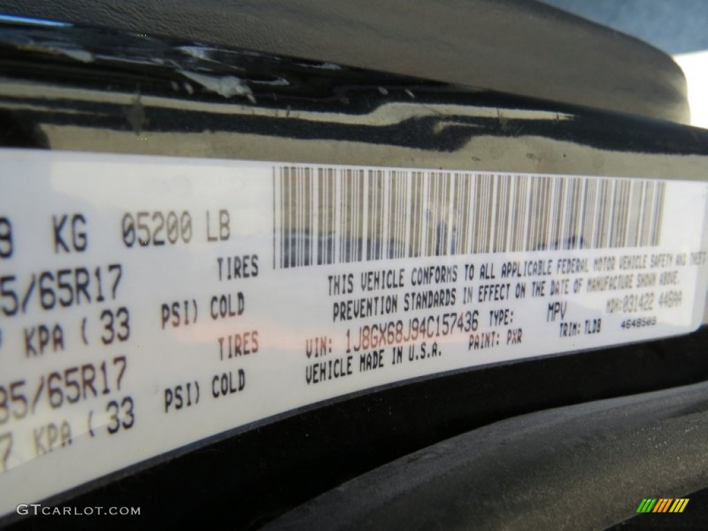 2004 Grand Cherokee Overland - Brillant Black Crystal Pearl / Dark Slate Gray photo #15