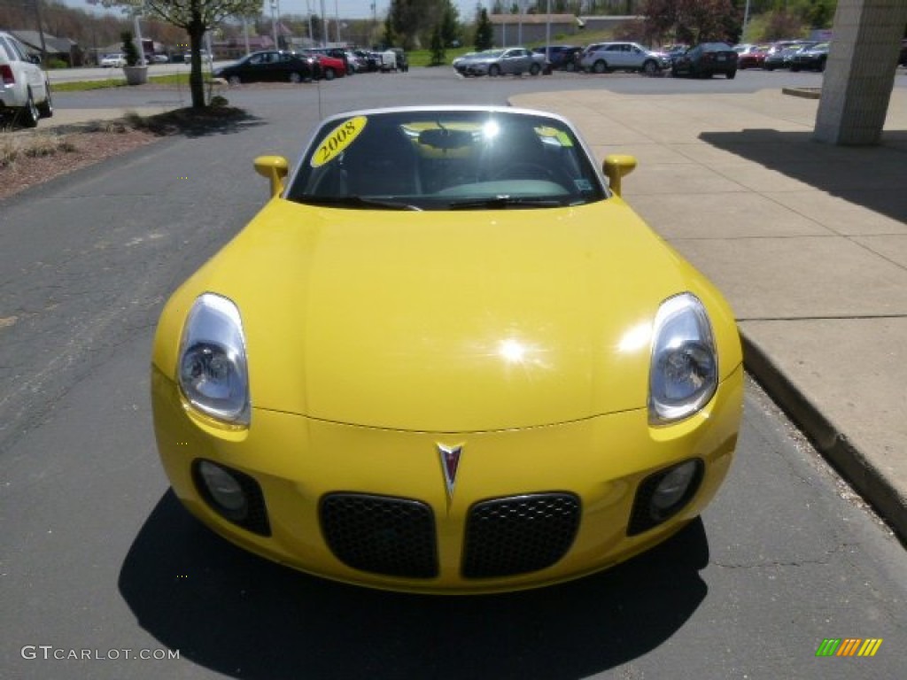 2008 Solstice GXP Roadster - Mean Yellow / Ebony photo #3