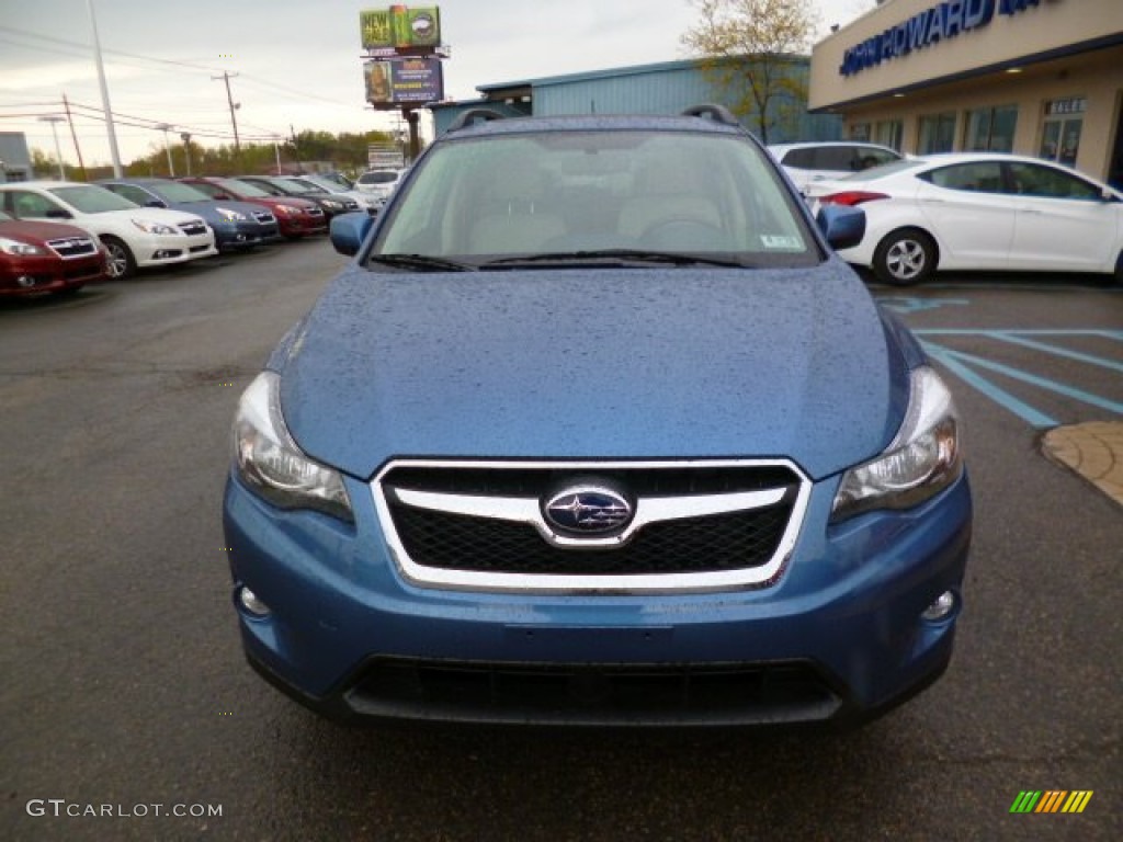 2014 XV Crosstrek 2.0i Premium - Quartz Blue Pearl / Ivory photo #2