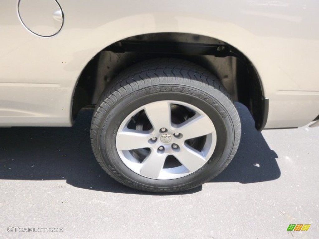 2012 Ram 1500 ST Regular Cab 4x4 - Bright Silver Metallic / Dark Slate Gray/Medium Graystone photo #9