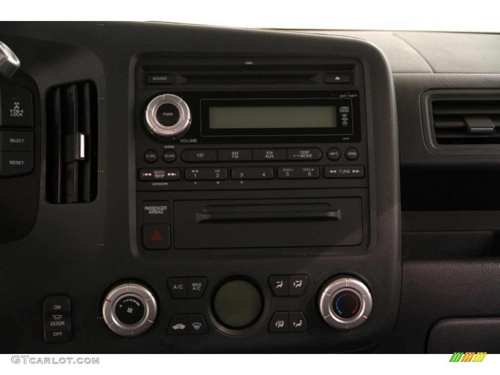 2008 Honda Ridgeline RT Audio System Photos
