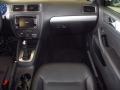 Pure White - Jetta SE Sedan Photo No. 15