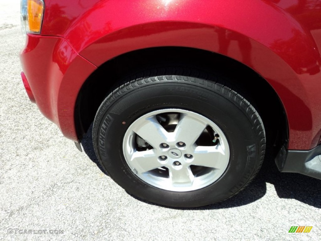 2011 Escape XLT - Sangria Red Metallic / Camel photo #11
