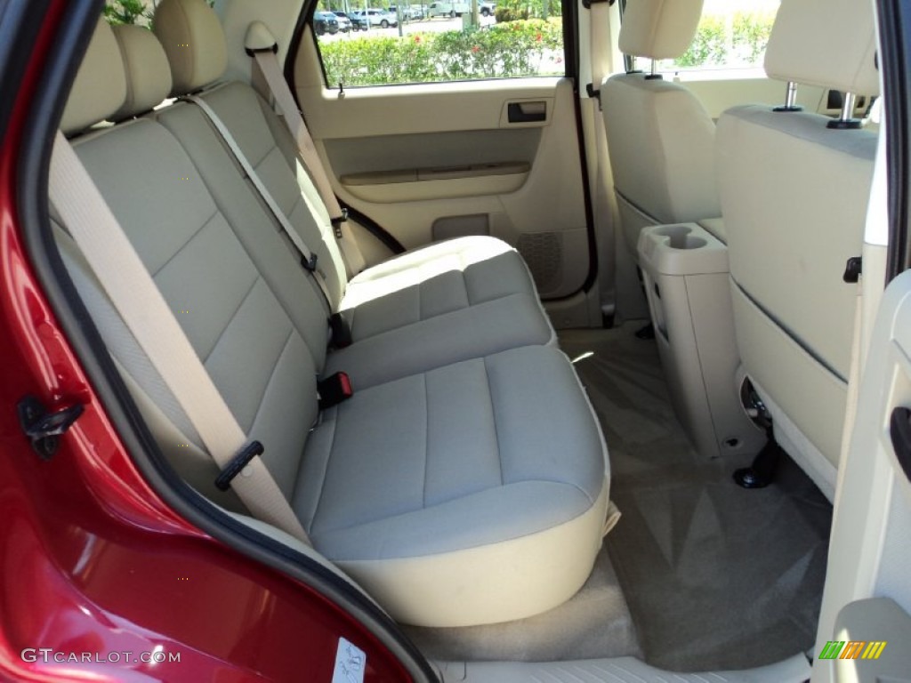 2011 Escape XLT - Sangria Red Metallic / Camel photo #23