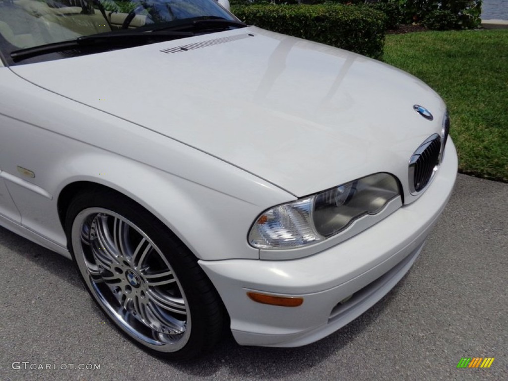 2001 3 Series 330i Convertible - Alpine White / Sand photo #22