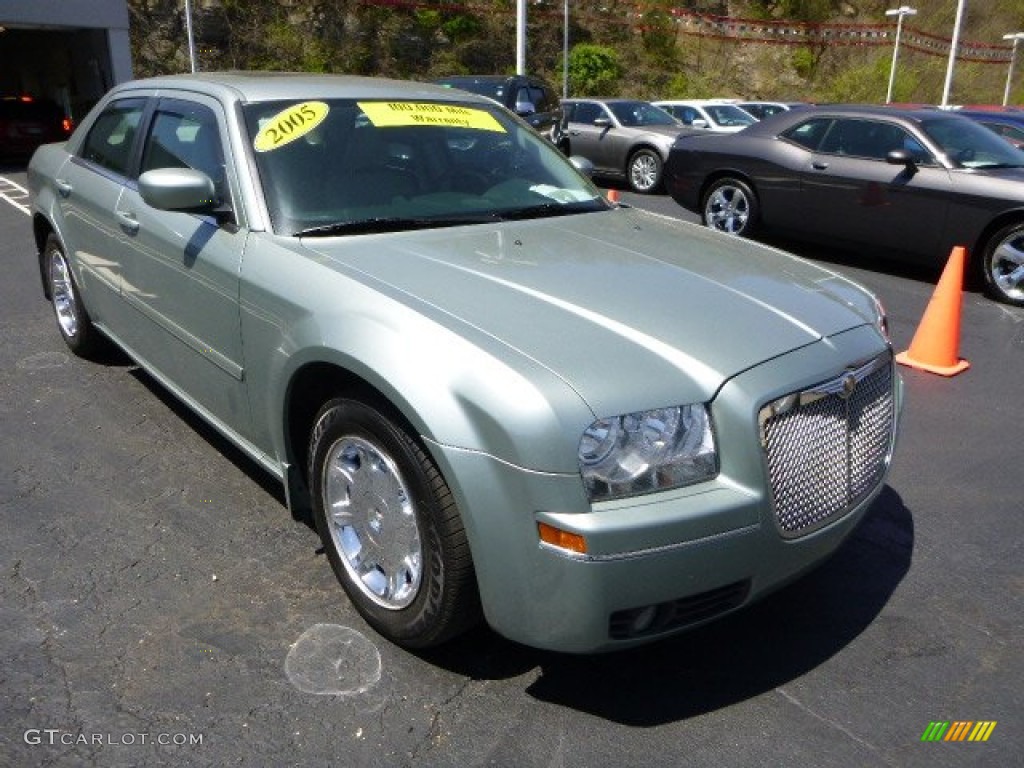 2005 300 Touring - Satin Jade Pearl / Deep Jade/Light Graystone photo #7