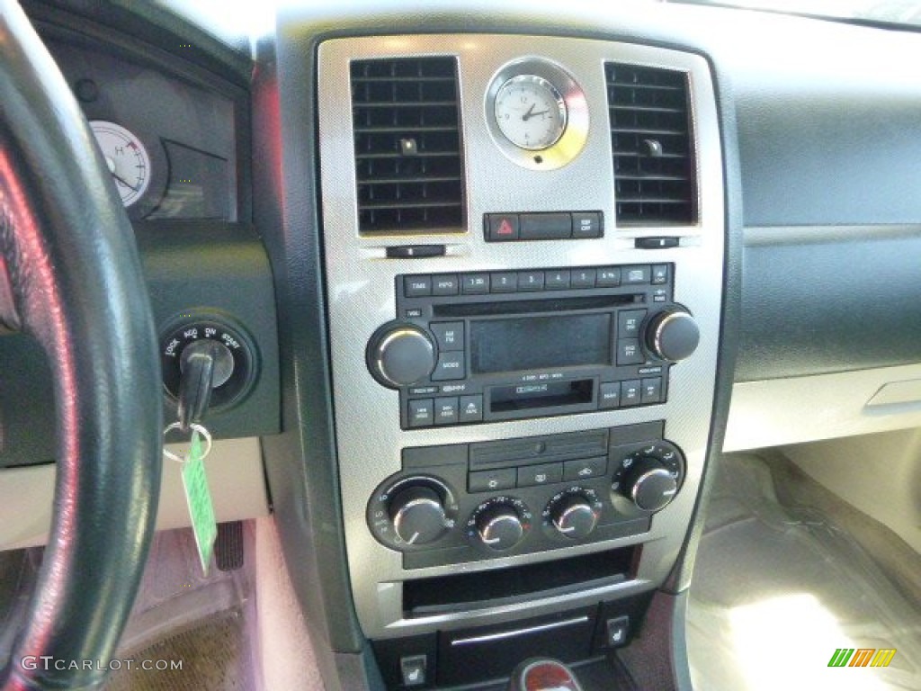 2005 300 Touring - Satin Jade Pearl / Deep Jade/Light Graystone photo #18