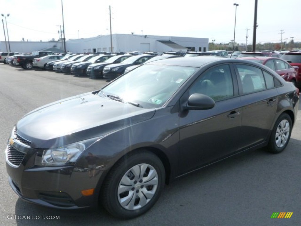 2014 Cruze LS - Tungsten Metallic / Jet Black/Medium Titanium photo #1