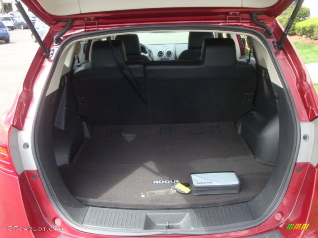 2011 Rogue SV AWD - Cayenne Red / Black photo #25